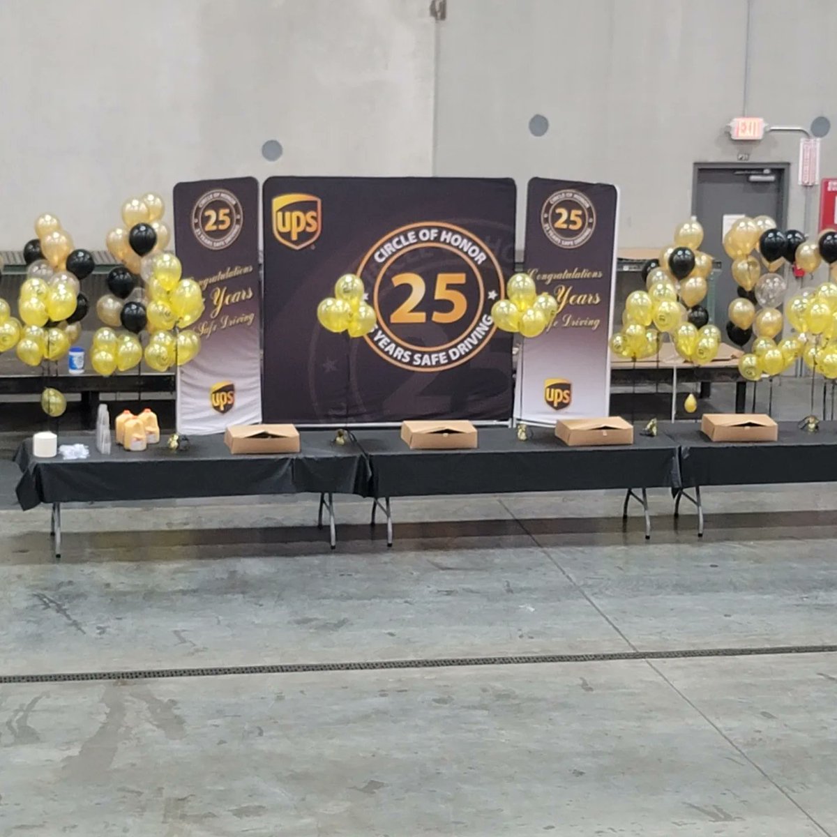 JerryDaschofsky's tweet photo. Had my Induction Ceremony into the Circle of Honor this morning.   Was a great morning.   Now to spend the rest of the day with my better half.  @CHSP_northwest @UPSers @NorthwestUPSers @upsdj https://t.co/cK24ptTVRE