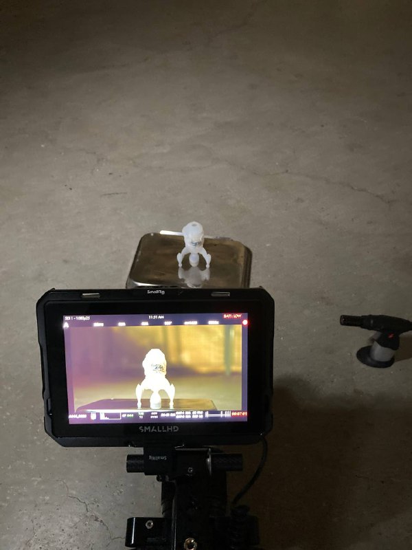 spectroplast's tweet photo. Another week, another shoot!🙌🎥 For our new social media series we are putting our own #silicone parts through the wringer.🔥💦☠️ Does our product live up to its promise? Let's hope so.😅 Can't wait to present the results.😊Stay tuned!🚀
#additivemanufacturing #spectroplast https://t.co/uCLUlOGakO