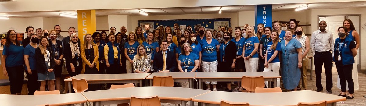 Welcome Mr. Podbelski! …continuing our Tradition of Excellence!💙💛💙💛⁦<a href="/APSVirginia/">Arlington Public Schools</a>⁩ ⁦<a href="/APSVaSchoolBd/">APS School Board</a>⁩