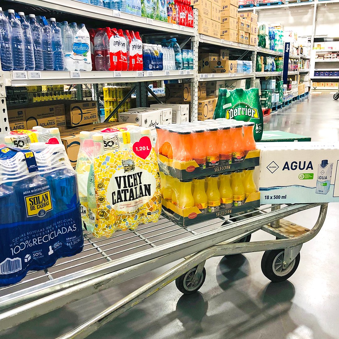 🍻 Ya están aquí las mejores ofertas en todas las bebidas de verano:  cervezas, refrescos, agua, destilados... 🍸 En nuestro nuevo folleto  especial de bebidas de verano encontrarás los mejores precios para