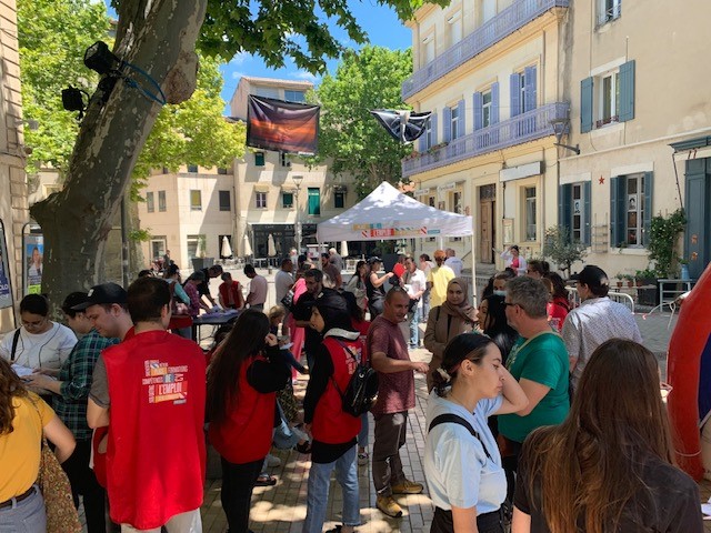 Place de l'emploi #Carpentras #pole emploi, 14 entreprises, 5 organismes de formation, 7 partenaires à la rencontre de 214 personnes  #recrutement, #expertise d'#avenir #découvrir #métiers #impactemploi