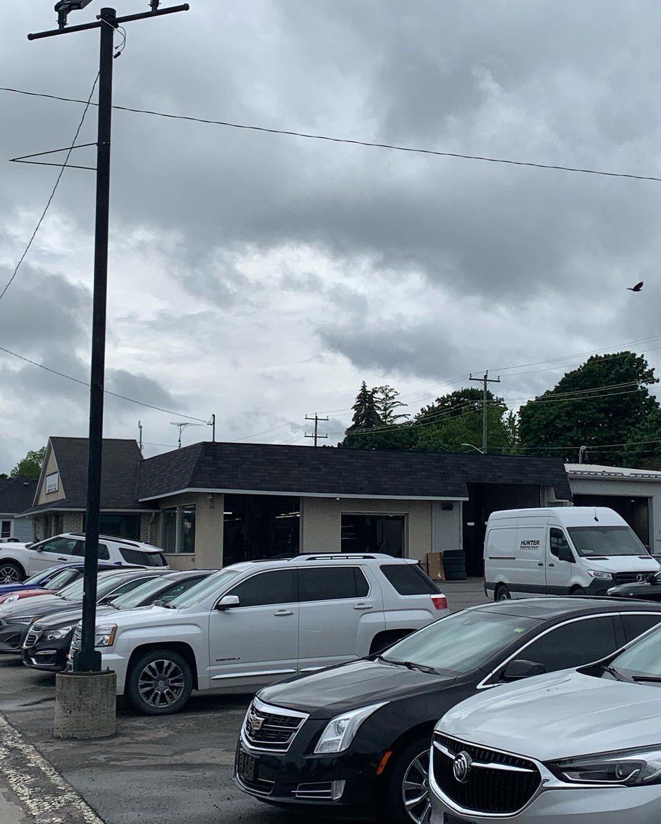 AmscSolutions's tweet photo. Congratulations!….and a huge thank you to Owner, Jamie Hall, his Service Manager, Bill Hunt, and their Co-Shop Foreman, Dean Billings, of Gananoque Chev for their trust in me. #wechoosehunter #hawkeyeelite #scissorlift #fullyintegrated #alignment #amscsolutionsinc https://t.co/b2qjBYCgnD