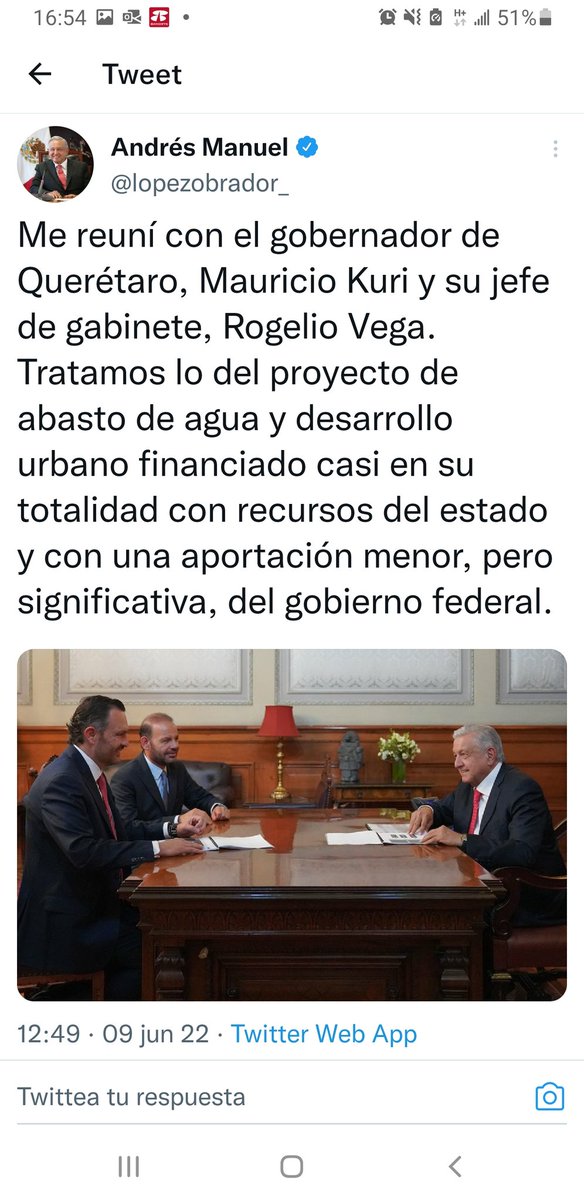 LalenguadeDante's tweet photo. Mientras tanto en Querétaro, el gobernador Mauricio Kuri se anticipa, dialoga y gestiona, hace política y obtiene ¿Qué? Agua para los siguientes años...la idea, evitar que en Querétaro suceda lo mismo que en Nuevo León, donde la gente ya padece la falta de agua...enhorabuen!!! https://t.co/w5eLCPcXLW