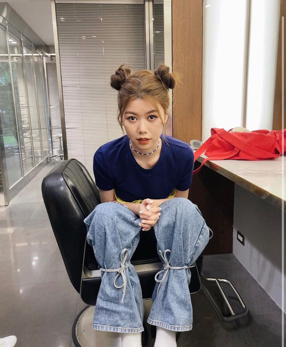fenxiangmein's tweet photo. #蔡恩雨 #射屏 #射頻 #顏射 #射精 #意淫 #淫蕩 #騷貨 #羞辱 #婊子 #欠射 #欠幹 #美女 #女神 #馬來西亞 #反差婊  #打飛機 #cumtribute https://t.co/48oIz67PYW