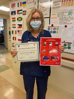 Congratulations to Lorraine on receiving the amazing honor of preceptor of the year, 2022 Clinical Nurse excellence award - Nurse Preceptor!! Keep up the great work Lorraine we are lucky to have you in the ICU! @EmilyJacksonRN @NYPHVH