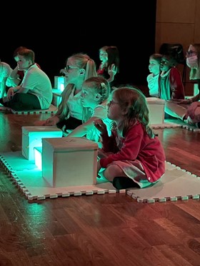 🤪SQUIDGE🤪

We have some exciting things programmed in for the second half of 2022. Squidge is a fun interactive dance film with music and digital projection for children 5 - 9 years and their grown-ups. Keep your eyes peeled for more info! 

 @wriggledancetheatre