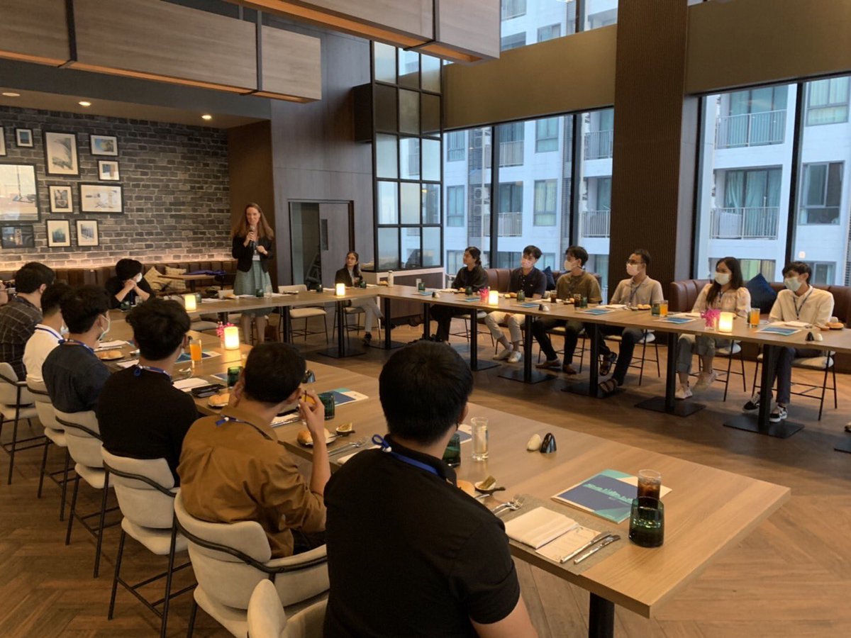 CelineACaro's tweet photo. Finally meeting personally all #KASSID recipients, @KASonline’s scholars in #Thailand, for an annual meeting and workshop on participatory democracy. Great opportunity to exchange about studies and civil engagement. #Batch01 #KASThailand #Scholarships2022 https://t.co/52rnI5jkfC