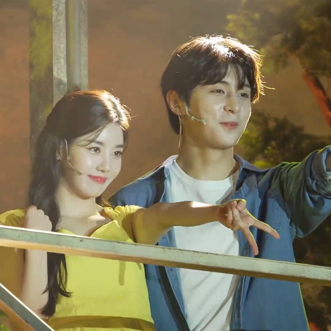 eunthality's tweet photo. Thankyou Eunyoon for making me the happiest for 3 months❤️ You guys worked hard, and i hope woollim will reward you for that!!🐇🐇
#울림두토끼_다음에또만나자 https://t.co/AIj3z7pD5q