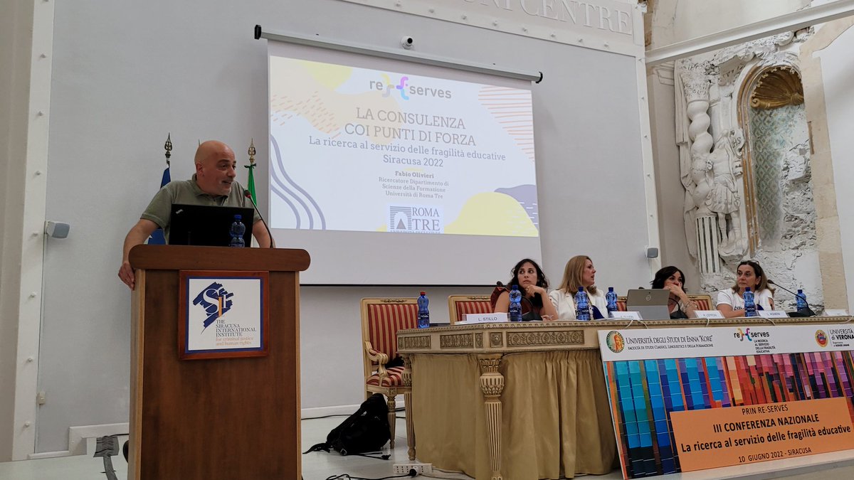 Fabio Olivieri su "La consulenza con i punti di forza" al PRIN #RE-SERVES re-serves.it/terza-conferen… meet.uniroma3.it <a href="/UnivRoma3/">Università Roma Tre</a>