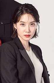 AdlerHyun's tweet photo. 화보 찍으랬지 레전드 찍으랬냐 https://t.co/26PahygiYU