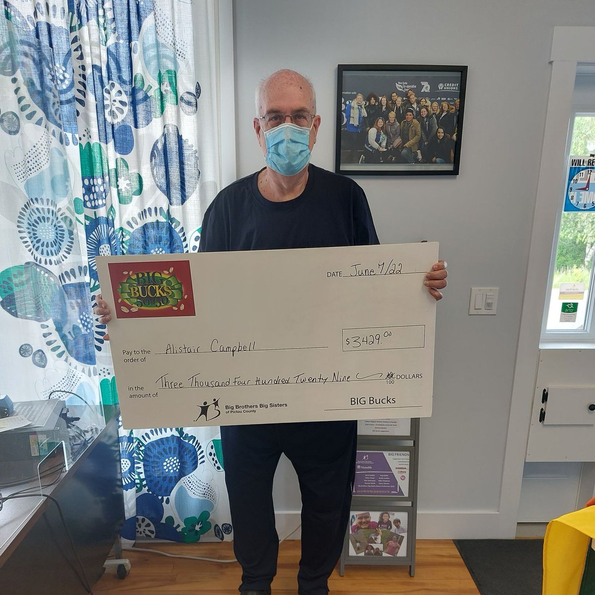 bbbspc's tweet photo. 📣📣Congratulations to this weeks Big Bucks 50/50 winner Alistair Campbell! Alistair remembered to play his #luckytoonie! 

Don't forget to play and be entered into our next draw on June 14th!
An estimated $3,700.00 up for grabs📣📣 

#supportmentoring #locallottery #PictouCounty https://t.co/4w4AKGMJBT