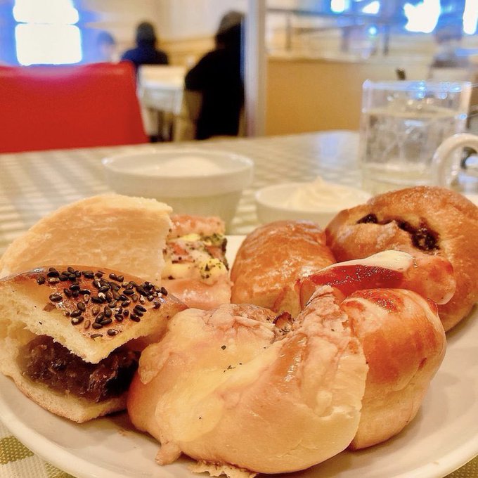ヴァンドール シエン 各務原市 パン食べ放題モーニング500円 Ps純金 ひだまりブログ