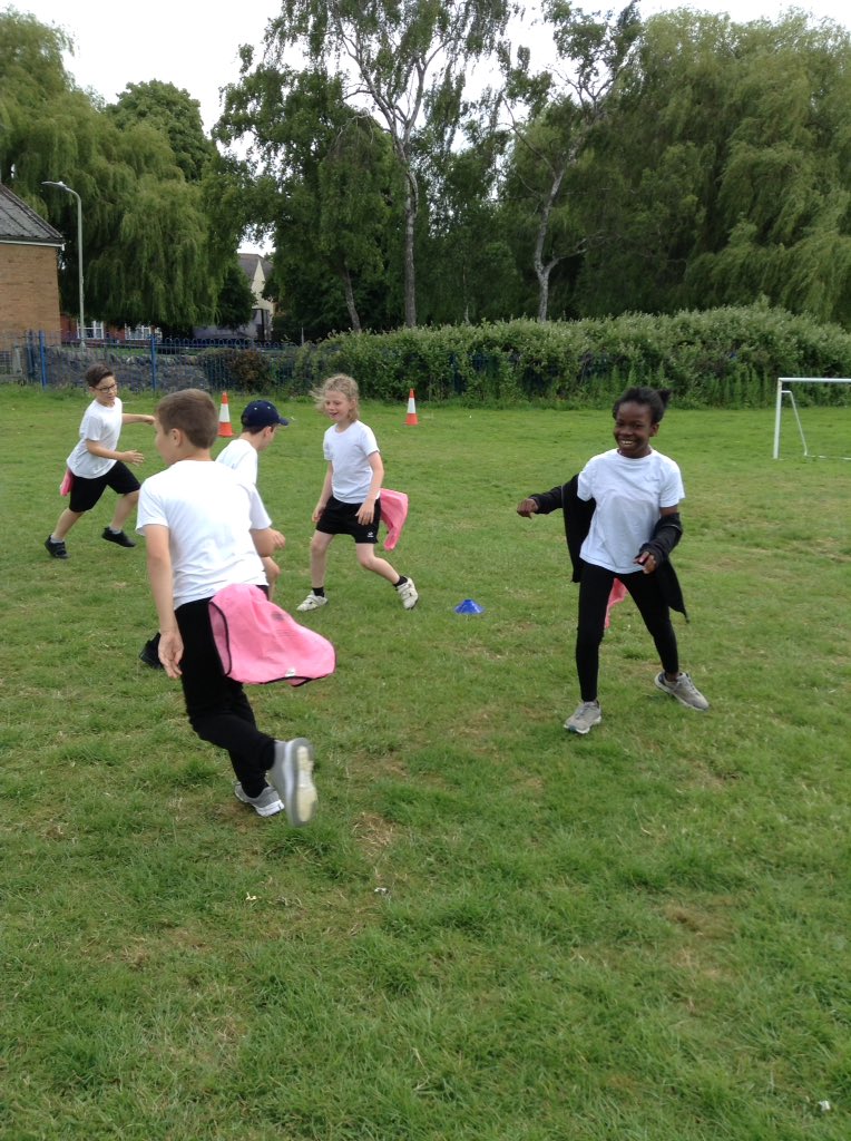 latimerprimary's tweet image. Some lucky Y5 volunteers have taken part in the South Charnwood leadership programme today to learn leadership skills for sport and play times. Well done Year 5 for showing such great collaboration and enthusiasm! #ClassER #ClassSM #activelatimer