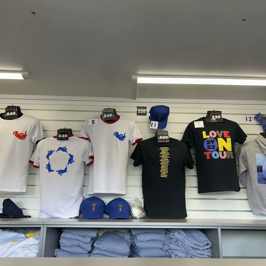 🛍️| Merch disponible en el Ibrox Stadium