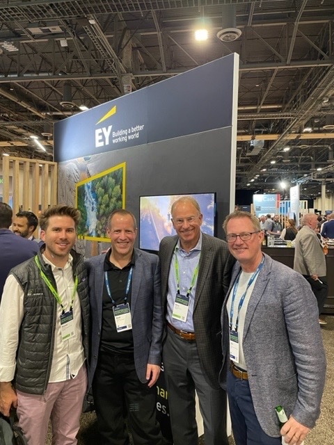 BrianMay_EY's tweet photo. Had a busy & exciting few days in Las Vegas at #Knowledge22 last week, reconnecting with our #EYServiceNow teams. Thanks to ServiceNow for bringing us together after a few years away. Great to catch up again in-person with @EY_US & @ServiceNow colleagues! https://t.co/p02dslnBxE
