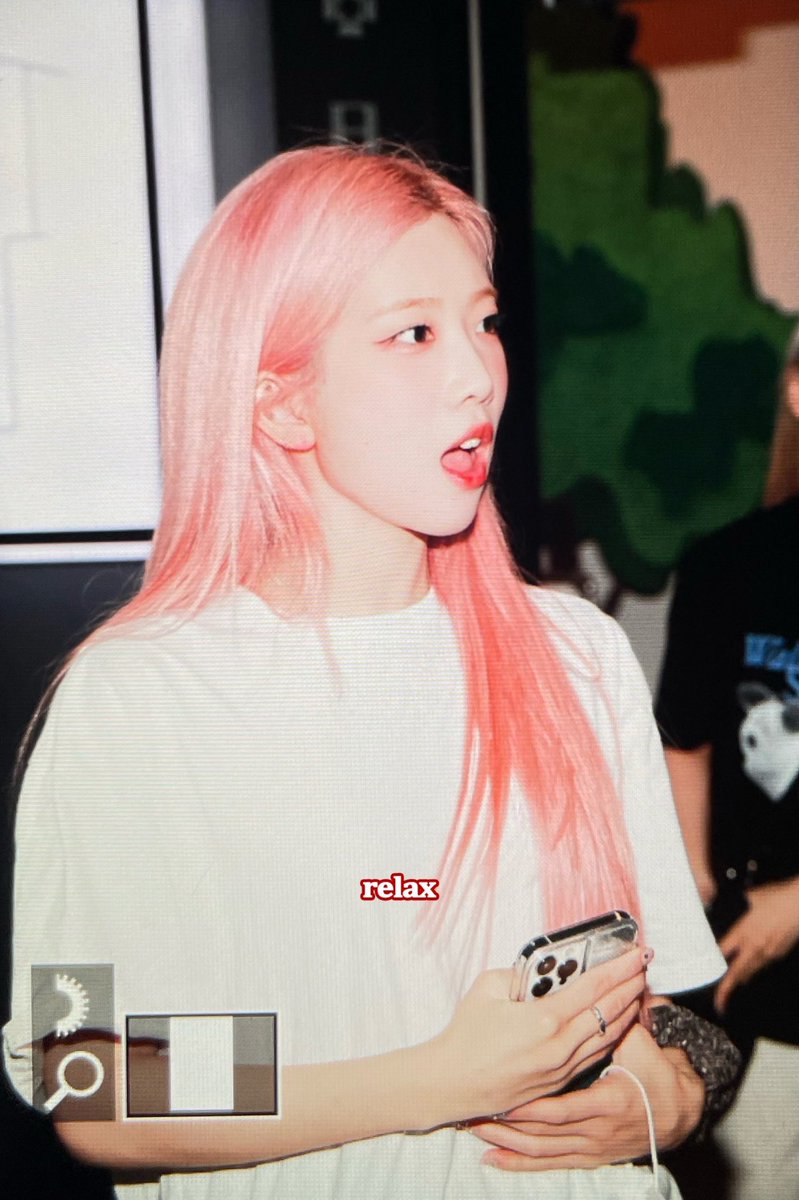 relax_0210's tweet photo. 220610 프리뷰
#이달의소녀 #김립 #LOONA #KIMLIP https://t.co/NNxZbQNVJZ