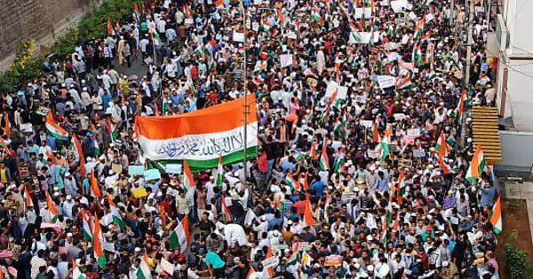 C_Shukla_11's tweet photo. India needs one more Gujrat riots in all over India, Todays situation told this👇
#HindusUnderAttackInIndia #parvezmusharraf #JamaMasjid https://t.co/q458jiB5qE