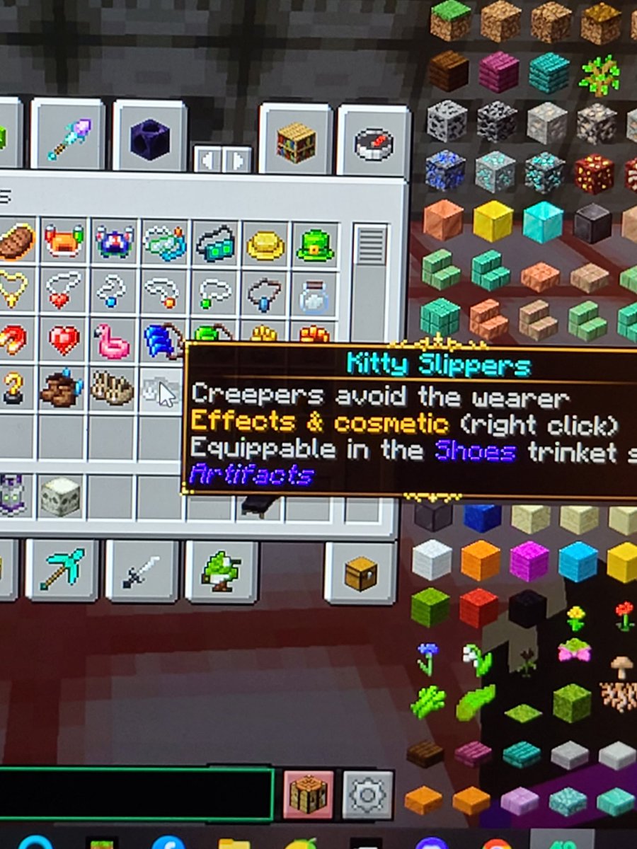 Jdsamuels25's tweet image. More screen shots from the #Minecraftmodpack #alloffabric5 omggg I love itt!!