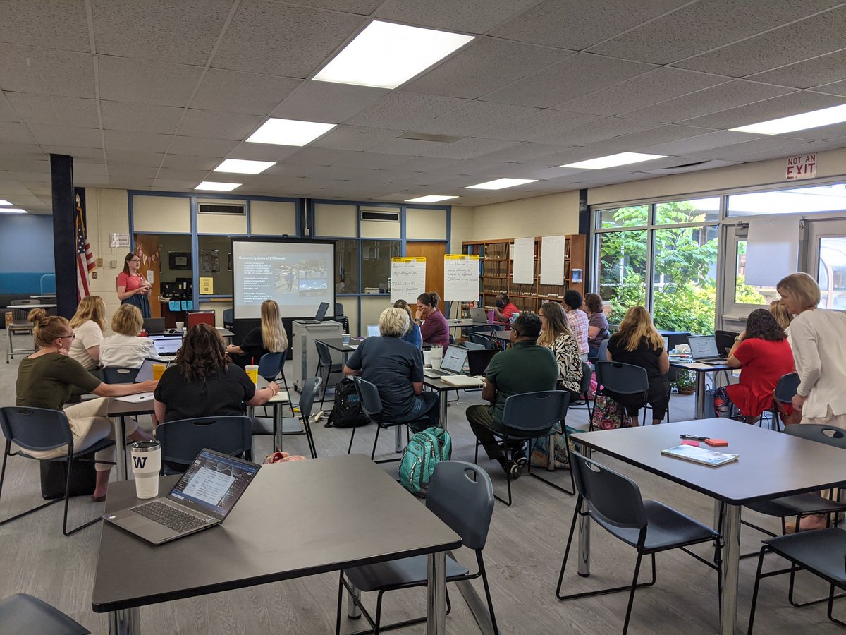 Thank you to <a href="/ITEACH2U2/">Carrie Horton</a> and the @kenanfellows team for kicking off STEMWorks this morning at Union Pines. I'm excited to see how we can improve engagement 6-12 through PBL and community/industry partnerships.<a href="/MCSDigital/">Moore County Digital</a> #EngageInspireSucceed
