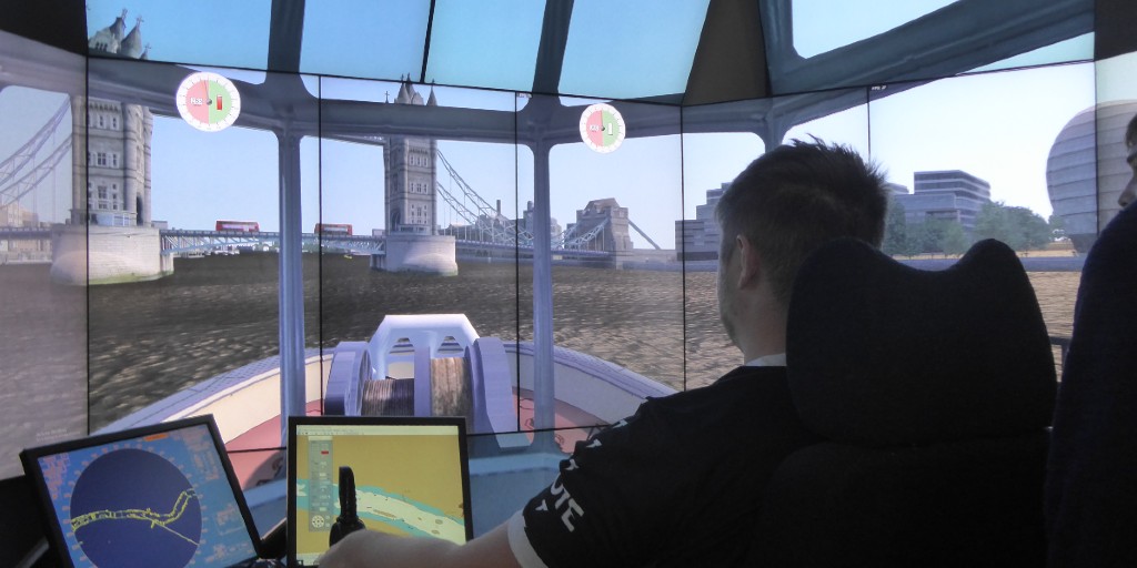 hrwallingford's tweet image. FdSc students from the @Bruneluni Flood &amp;amp; Coastal Engineering course have been on site this week for their summer school.

#floodengineering #coastalengineering #physicalmodelling