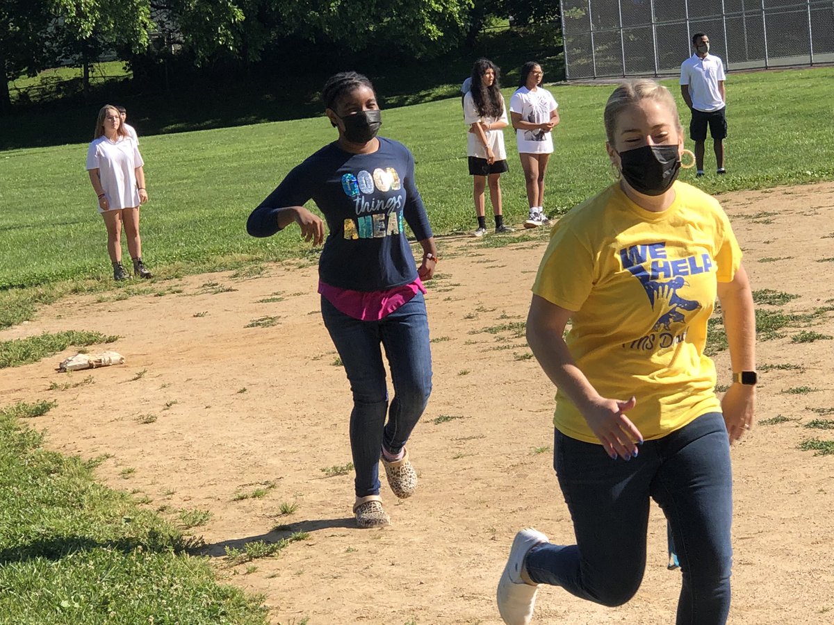 nmilak_bcps's tweet photo. Our CALS crew CRUSHING the FMS Color Bowl kickball game!!! 💪🏼 So happy with the support our FMS 8th graders showed all of our students! Everyone had so much fun! @missmollyking @FMS_BCPS @BCPS_DSE @SchifferB https://t.co/JJFPPR2M7E