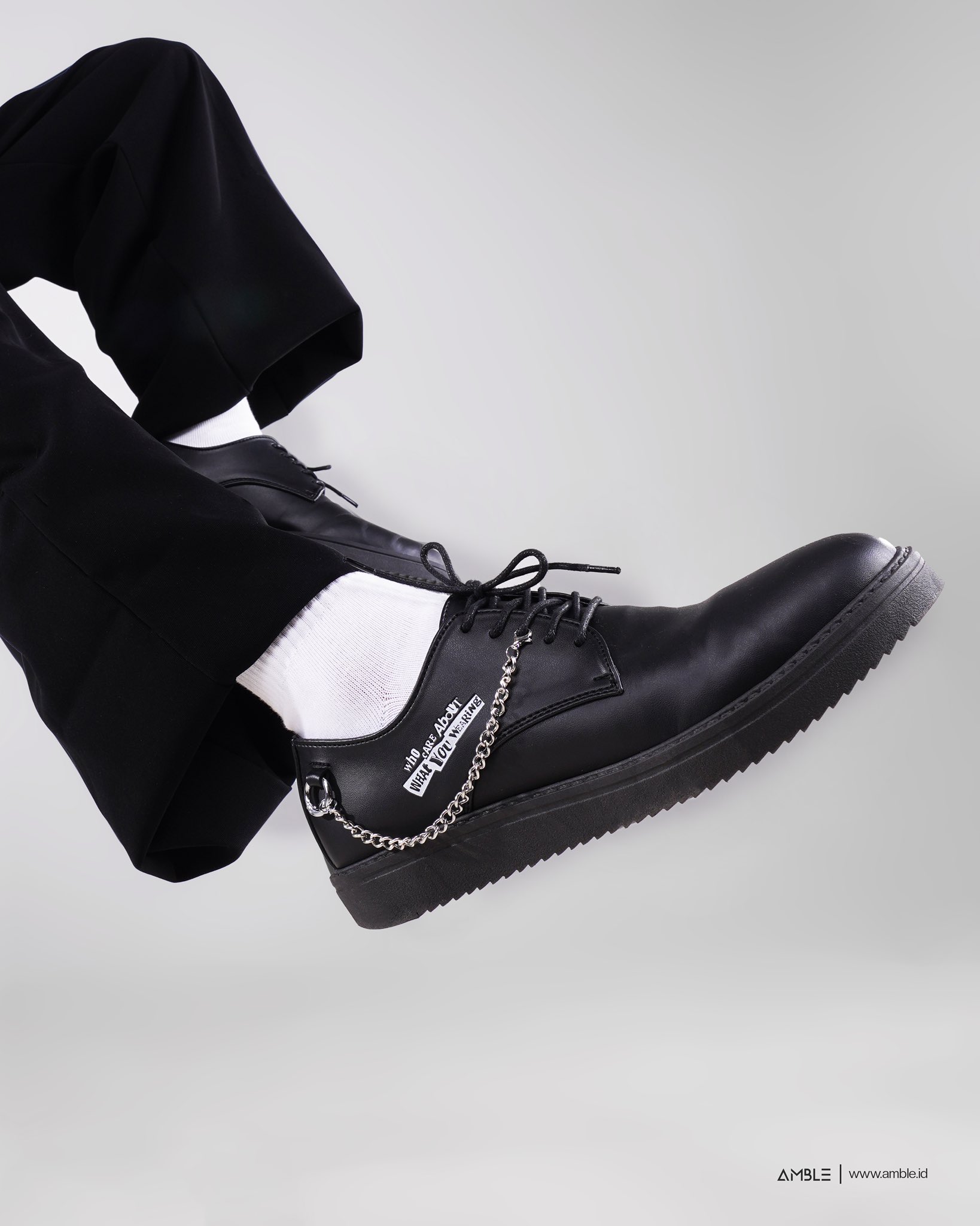 Localan! on Twitter " AMBLE Jasper Lite Vegan Black x Onadio Leonardo