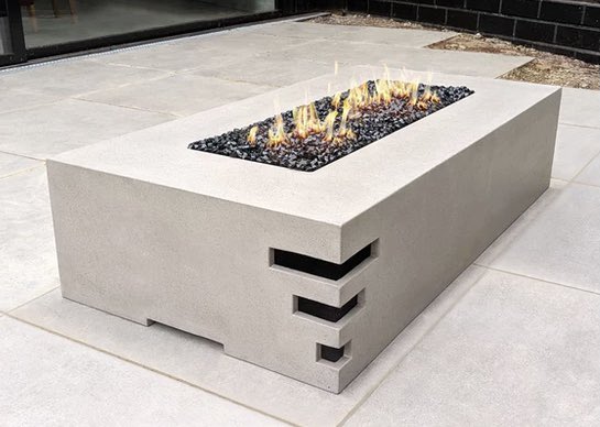 Stoneform_UK's tweet photo. Glassfibre Reinforced Concrete Firepits and Firebowls  #outdoordining #GFRC #GRC @Stoneform_UK https://t.co/TMq91KxtdX
