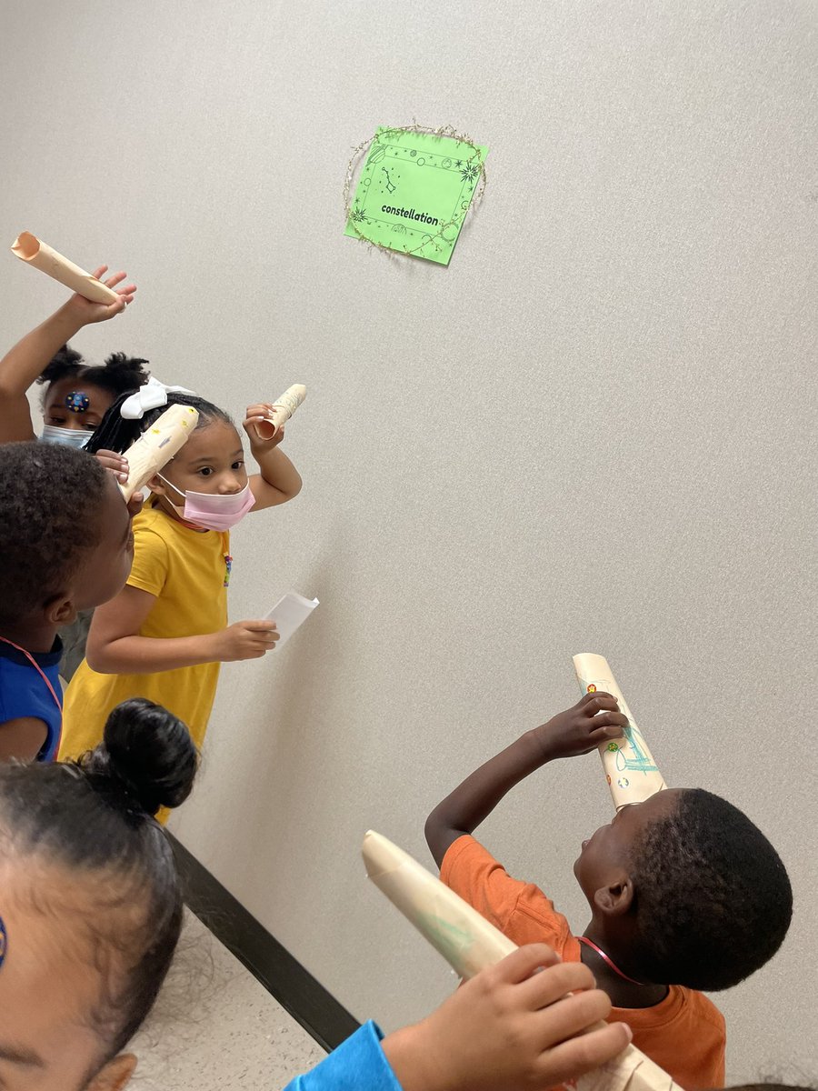 Vchatman3's tweet photo. Our astronomers did a little star gazing and found their vocabulary words! 🤩💫@IntotheFuture22 @Magrill_AISD @Jones_AISD https://t.co/vtosLJBuEI