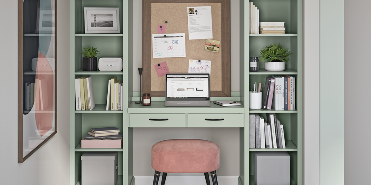 Is your home office leaving you uninspired? Whether you’re working with a small or large space, KraftMaid cabinets can bring improved functionality and personality to any room in your home. See more ideas in our gallery: bit.ly/3QhJVE7