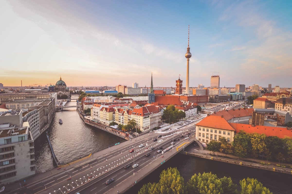 REMINDER: #DGIV-Kaminabend mit Prof. Dr. Detlev Ganten (Stiftungsrats der Stiftung Charité und World Health Summit) am Dienstag, 05. Juli 2022, von 19:00 bis 21:00 Uhr im Berlin Capital Club, Mohrenstraße 30, 10117 Berlin. Zur Anmeldung hier: dgiv.org/event/dgiv-kam…