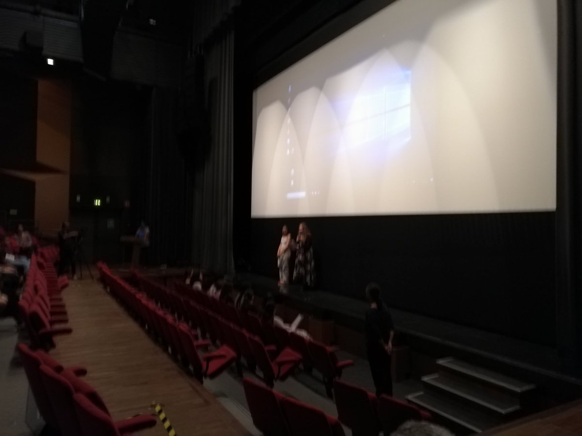 college Michel Chasles (@michelchasles) on Twitter photo Présentation du projet Vidéo- Cinéma 🎬 aux <a href="/LesPrairiales28/">Les Prairiales</a> Cm2 d'Epernon et le collège <a href="/MichelChasles/">college Michel Chasles</a> avec Isabelle Veyron. <a href="/dsden28/">DSDEN d’Eure-et-Loir - Académie d’Orléans-Tours</a> <a href="/ac_orleanstours/">Académie d'Orléans-Tours</a> <a href="/eurelien/">Eure-et-Loir</a> Présentation du projet Vidéo- Cinéma 🎬 aux <a href="/LesPrairiales28/">Les Prairiales</a> Cm2 d'Epernon et le collège <a href="/MichelChasles/">college Michel Chasles</a> avec Isabelle Veyron. <a href="/dsden28/">DSDEN d’Eure-et-Loir - Académie d’Orléans-Tours</a> <a href="/ac_orleanstours/">Académie d'Orléans-Tours</a> <a href="/eurelien/">Eure-et-Loir</a>