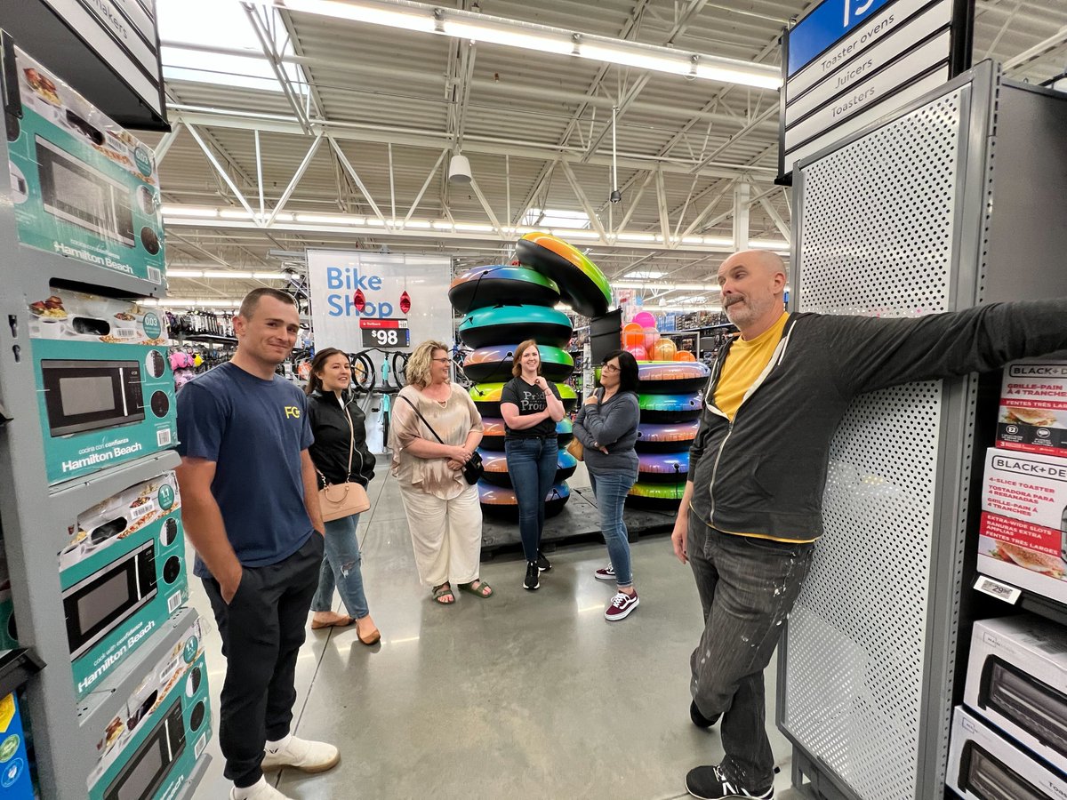 Movista's tweet image. When we're not talking the talk, we're walking the walk. Coming to a store near you. 

#retail #storewalk #Movista