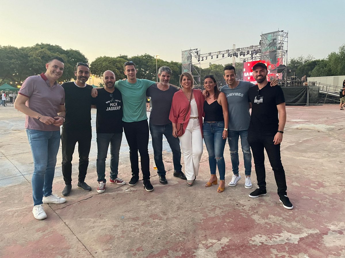 Gracias por asistir!!  <a href="/NoeliaArroyoHer/">Noelia Arroyo</a> <a href="/CarlosPinana/">Carlos Piñana</a> #CartagenaSuena