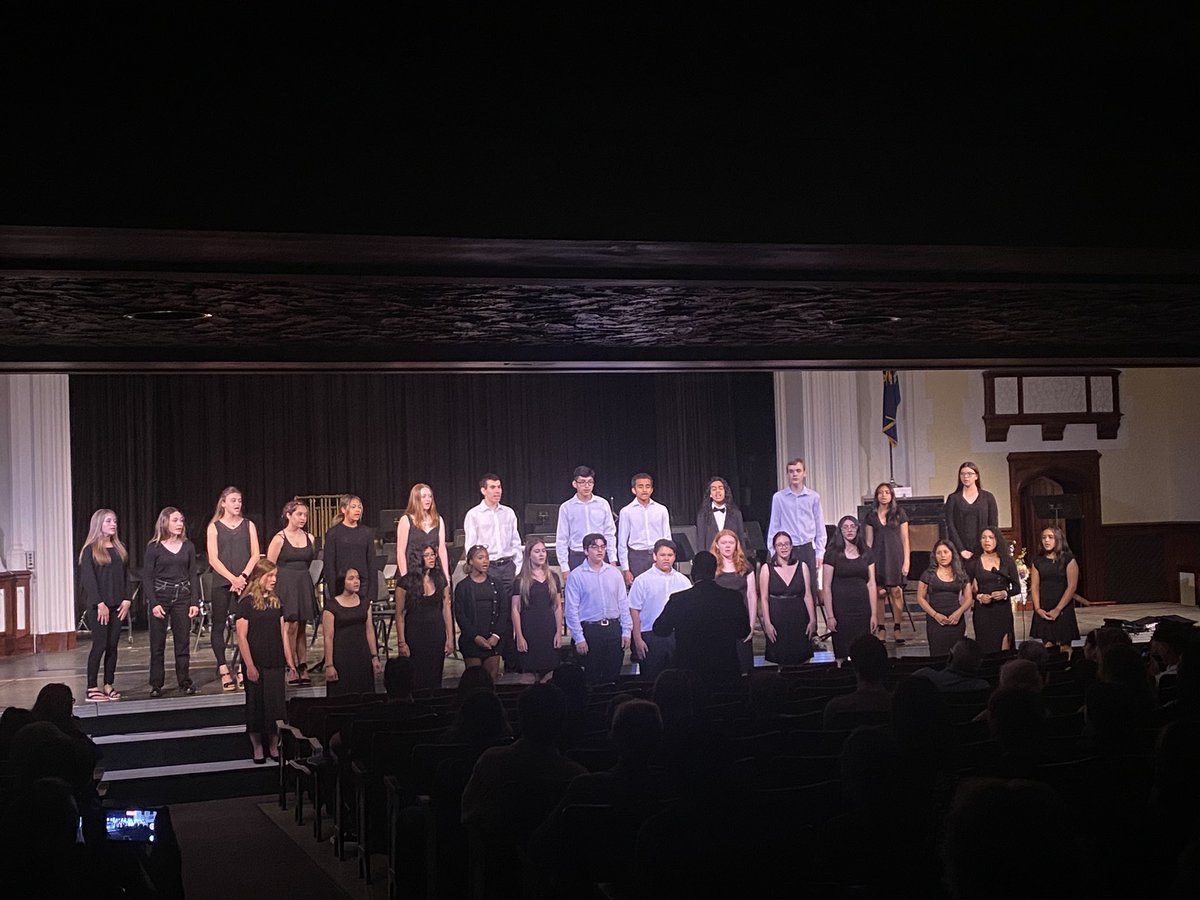 Congratulations Wind Ensemble and Chamber Singers on their last concert of the school year! <a href="/OBENSchools/">OBEN Schools</a> <a href="/OysterBayHS/">OBHS</a> <a href="/NassauMusicEd/">NMEA</a> @OfficialNYSSMA