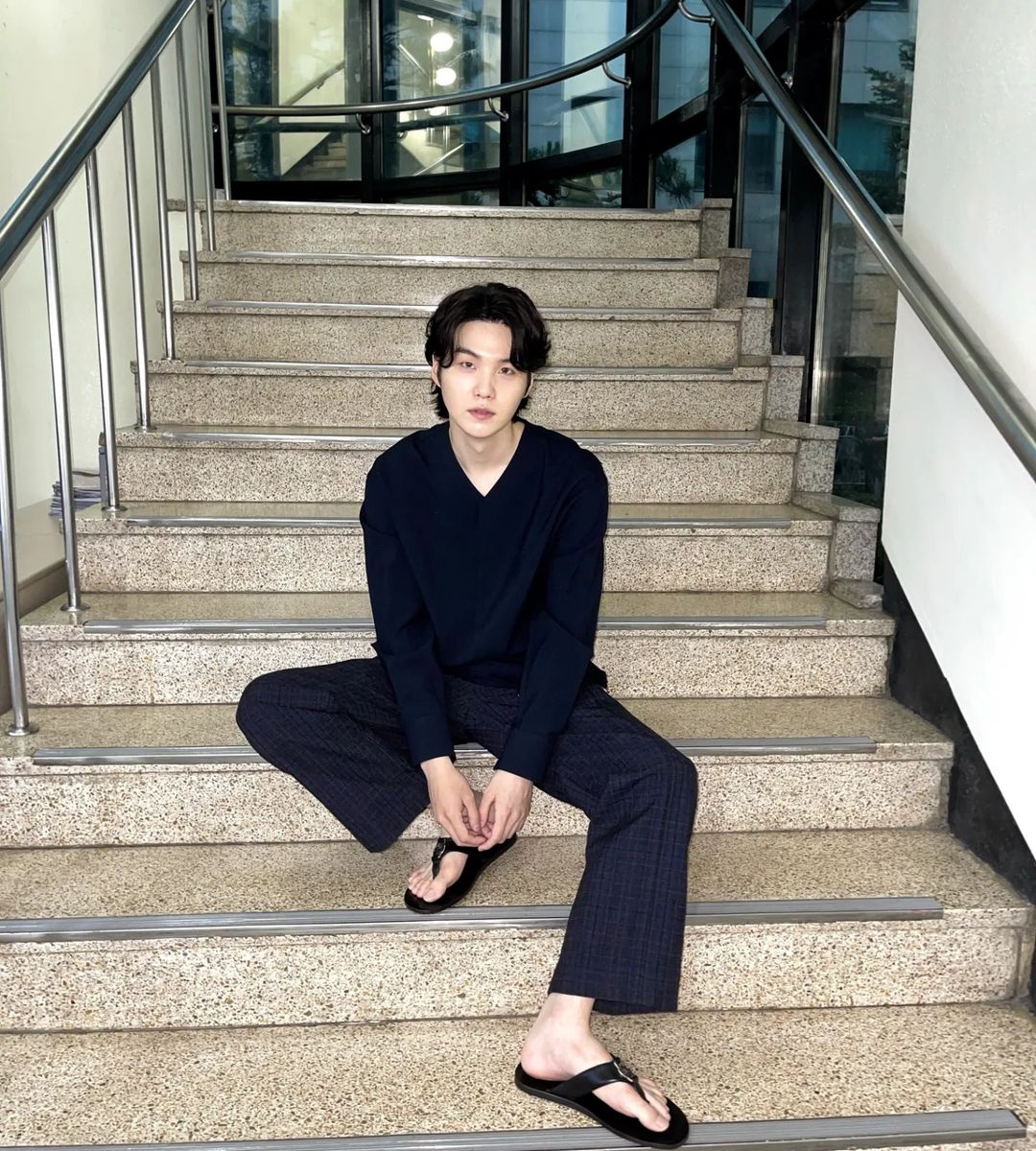 Andyyyooo's tweet photo. quota ka na today 민윤기씨 https://t.co/qCVXUd21vl