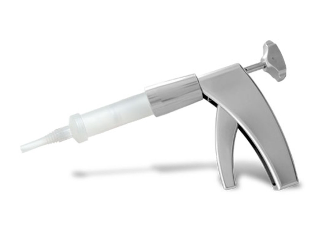 SubitonLaborat1's tweet photo. Jeringa #SubitonGUN
Sistema de aplicación de #cemento quirúrgico
Diseñado para una rápida y controlada #inyección  en la cavidad femoral. Fabricado con materiales biocompatibles, adecuados para la inyección de cemento. 

#ortopedia #cemento #Subiton https://t.co/9D2K9blgjI