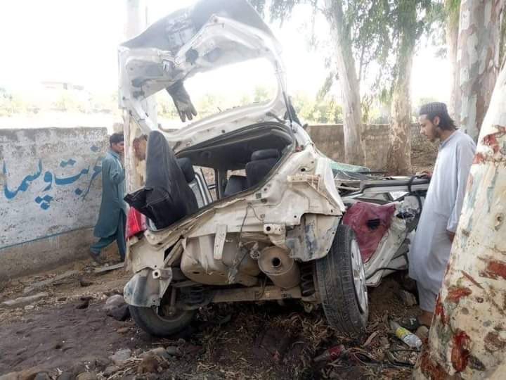 cute_zaroo's tweet photo. My cousin and his friend passed away in a car accident. Please pray for their maghfirat.Others are badly injured pray for their speedy recovery please 🤲.ALLAH Pak marhoomeen ko Jannat Ul Firdous main aala maqam ataa farmaye ameen 🤲.#caraccident #hassanabdal #rip #Deathisreality https://t.co/XNWKNyzwhT