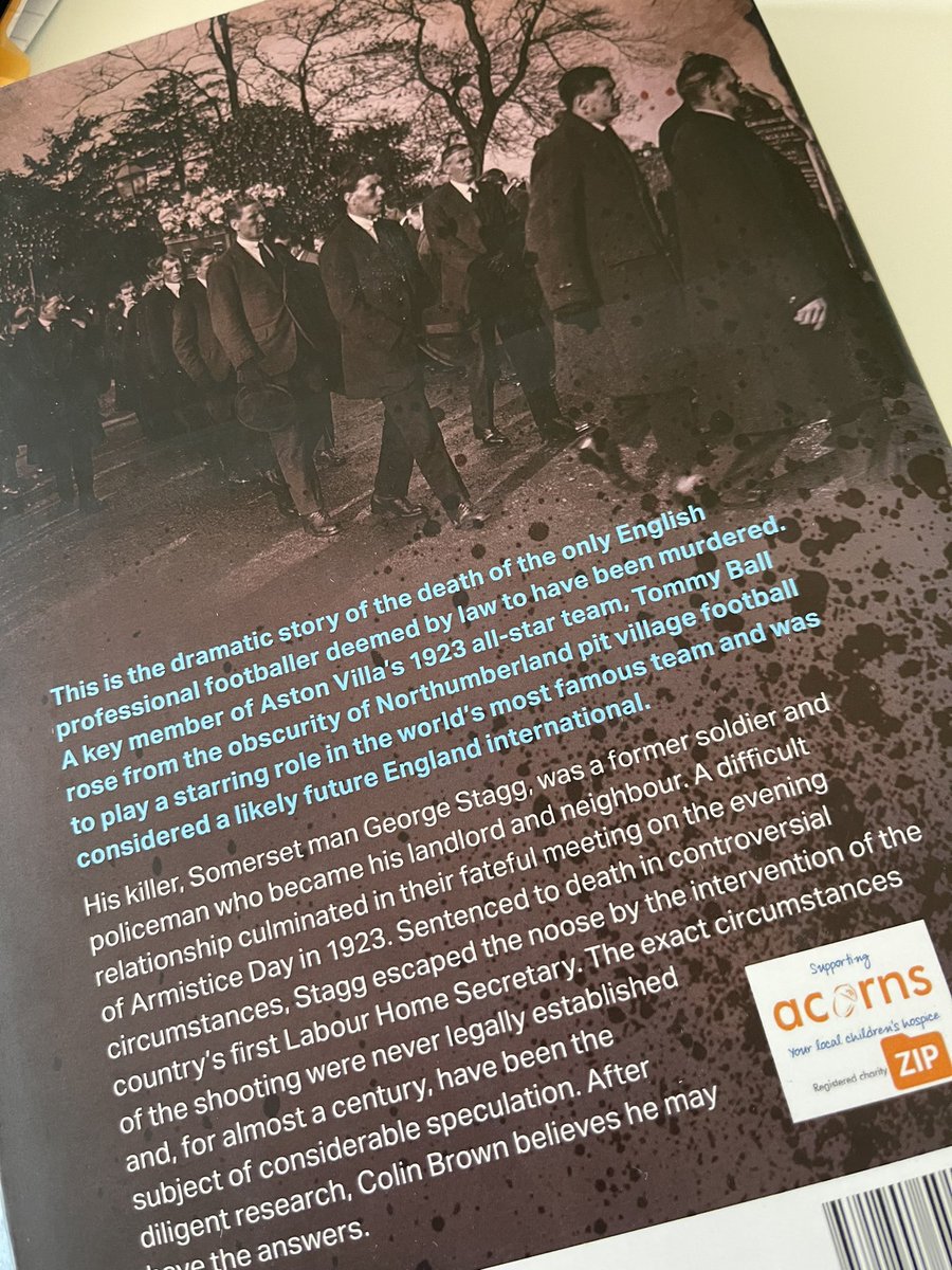 kathib98's tweet photo. @AVFCOfficial  @AVFCSupport @AVFCFoundation @Bigcuts @HeroesAndVilla5 It’s finally here!  For all you Villa enthusiasts and historical lovers alike! Get your copy @AmazonUK https://t.co/GLLIq9UBzq