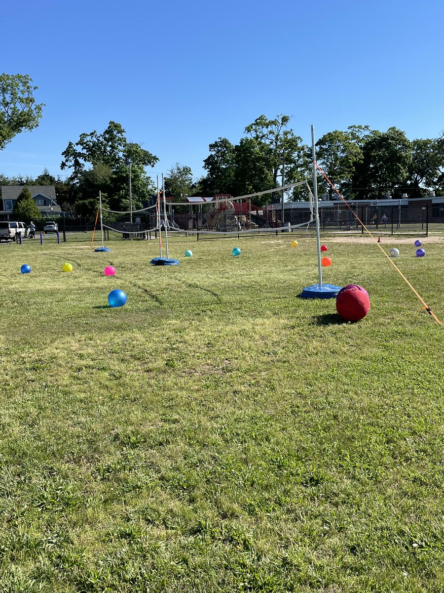 BayElementary's tweet image. What a beautiful day for Field Day 2022! Let’s have some fun! 🤩☀️🏅@PatMedSchools @pta_bay