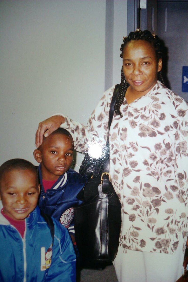 BigRob19Two's tweet photo. Happy Heavenly Birthday Alexander the Great, love you forever big bro. #LongLiveAlex https://t.co/UsNCaB7ql0