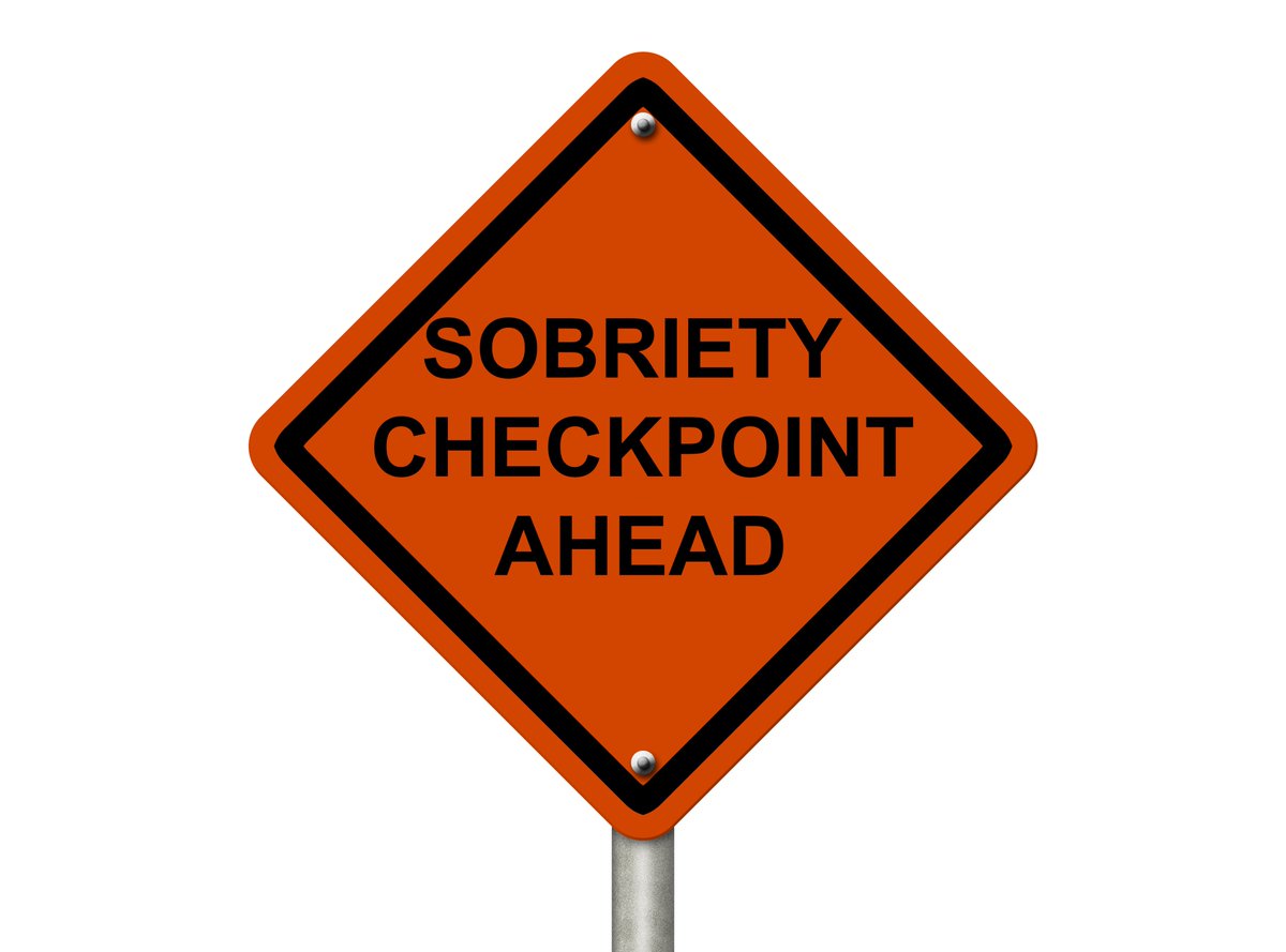 SolonPolice's tweet photo. The Solon Police Department will conduct an OVI checkpoint on an upcoming Friday. Please don't drink and drive. #DriveSafeOhio #DriveSoberOrGetPulledOver #DSOGPO https://t.co/8X4m2pNaYD