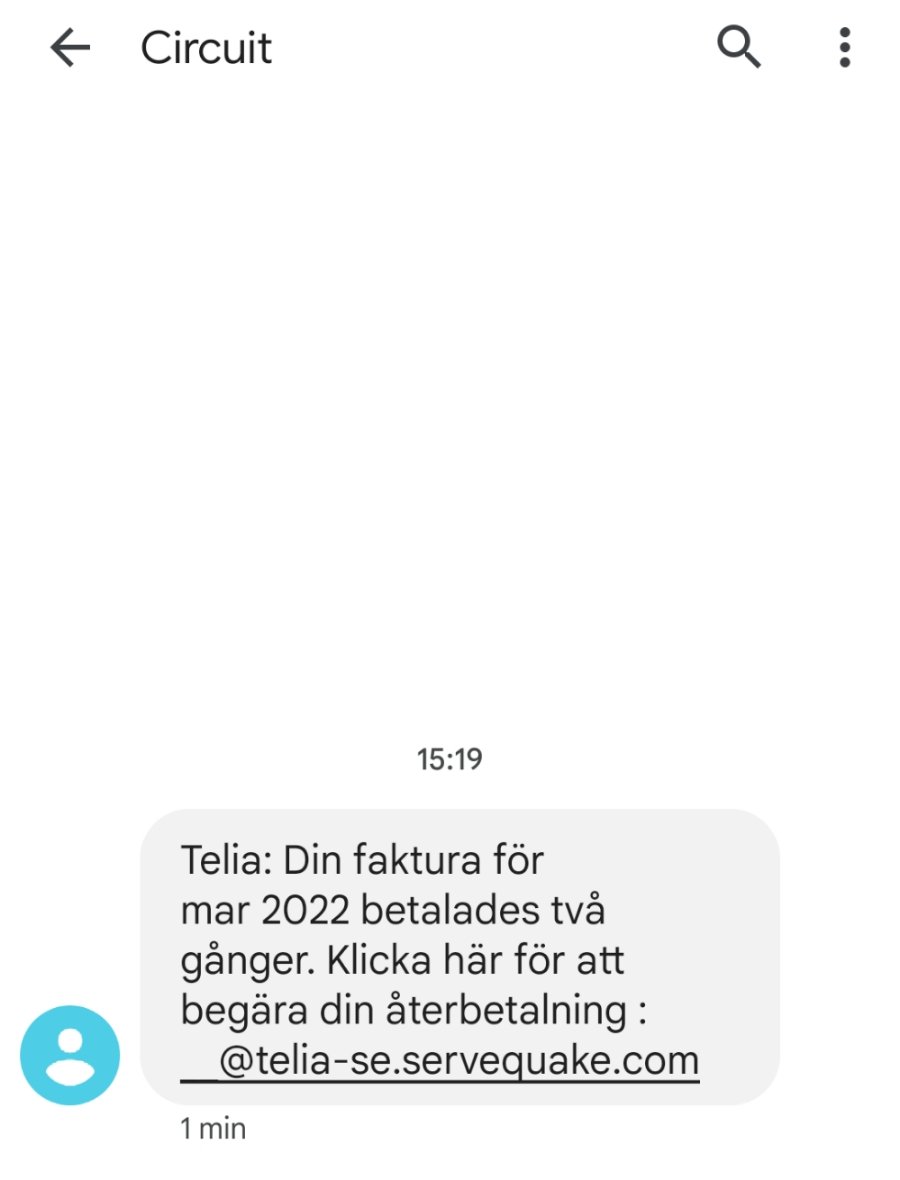 ErikEdbladh's tweet photo. Hohoho... skulle inte tro det. 🤪
Domänen "servequake punkt com" tillhandahåller tex dynamiska DNS-uppdateringar, ungefär som DynDNS. En seriös aktör använder aldrig en sån.
Domänen är en känd spamdomän.
Var på er vakt.
#fejksms #scamsms #scam https://t.co/hukr6TftIZ