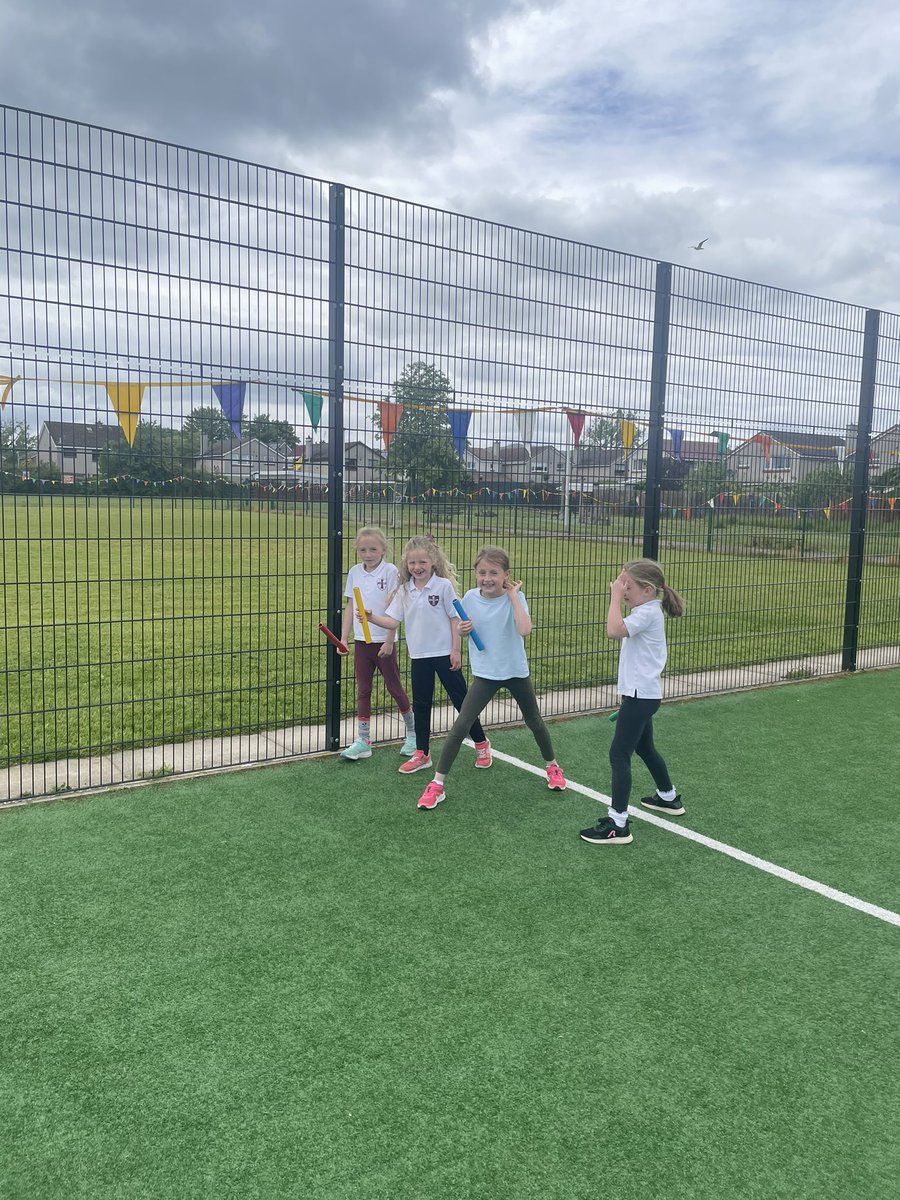 MissG_Mid's tweet photo. P2 had so much fun at the school sports day, we decided to have our own during PE 🥳 Once again, I was very proud of the children for their great sportsmanship 👍🏼 @RoslinPS https://t.co/AVLEkyKIRl