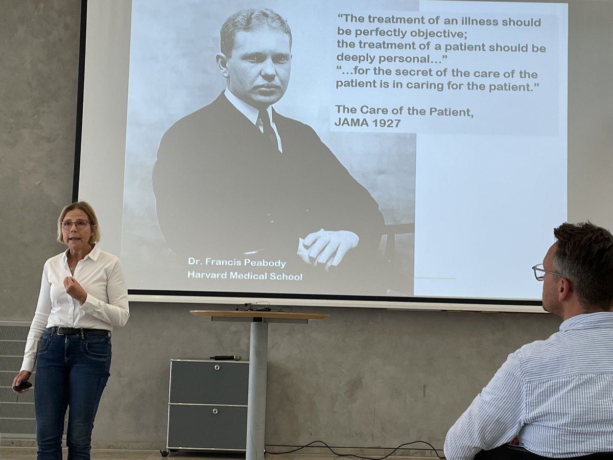 LoneHolms's tweet photo. @kristensenps @TKHollmann Til lykke til PS med de 20 år. Vigtig slutpointe, at den mentale sundhed hos sundhedsprof. er så afgørende for kvalitet og patientsikkerhed i sundhedsvæsenet. Uden psykologisk tryghed vil stress og medarbejderflugt kun gå den gale vej @kristensenps @katrine_kirk_67 https://t.co/WXBgcjzviN