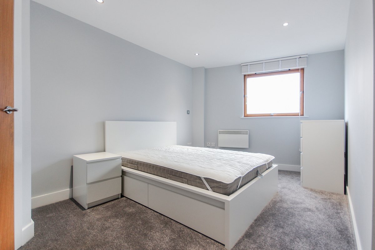 Redbrickmatt's tweet image. ⏳NOW LIVE ⌛️

✨Magellan House, City Centre✨
🗓 05/08/2022
💵 £1095.00 pcm

🏡 Two Bedroom Two Bathroom Apartment
🏡 Open Plan Living And Kitchen Area
🏡 Balcony Looking Over Leeds Docks
🏡 Furnished
🏡 Professionals And Post Grads

Full Details Here - bit.ly/MagellanHse