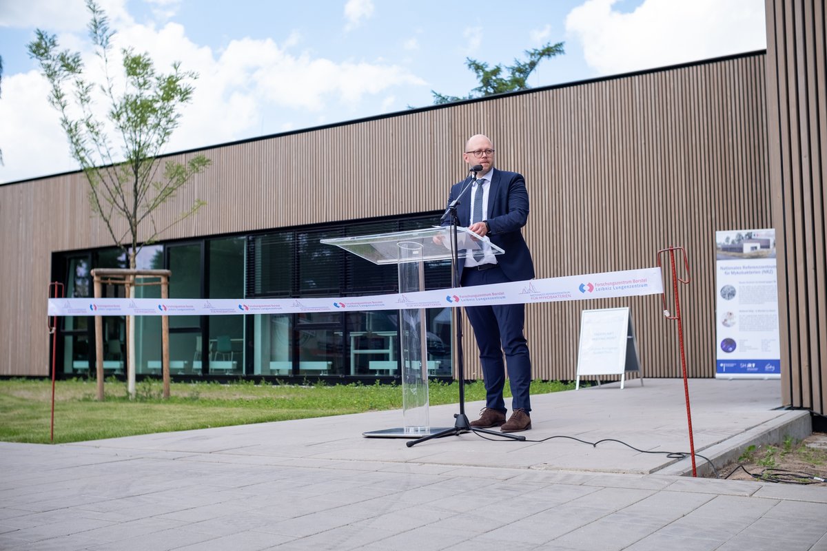 FZ Borstel tweet media