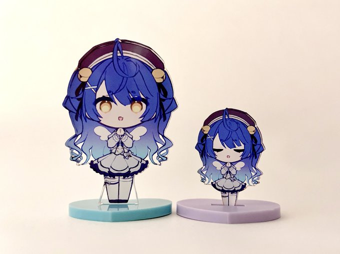 試作で作ったフチなしアクスタとシャカシャカオブジェ用のミニあまみゃ 