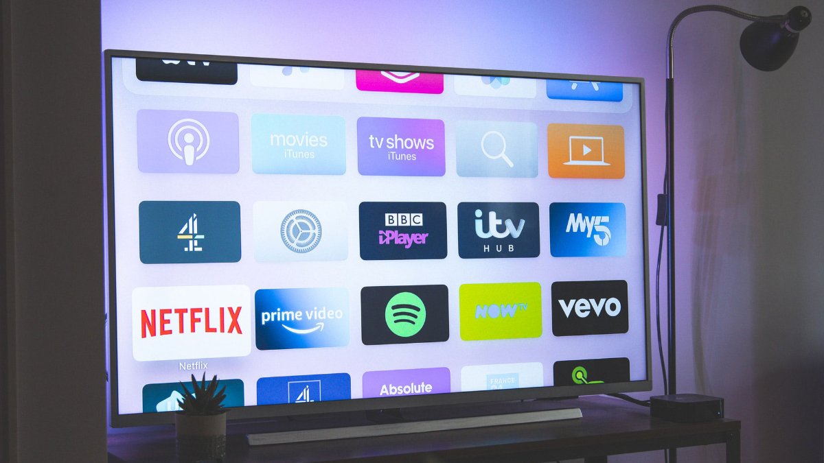 WondernetZA's tweet photo. What’s the best streaming platform available for South African viewers? Let's choose the best one for you...
https://t.co/FTyqx34N64
#OnlineStreaming #StreamingPlatform #BestStreamingPlatform #FibreInternet #StreamingOnline #FibreToTheHome #WonderNet https://t.co/KgpVKXjKpQ