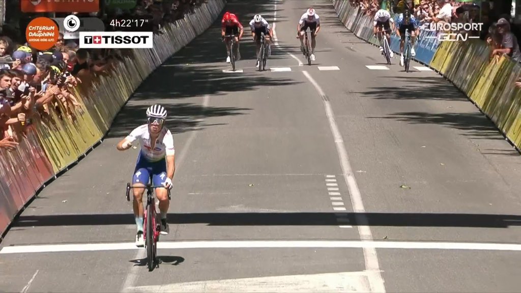 VICTOIREEEEEEEEEEEEEEEEE 
DE 
VALENTIN FERRON !!!!!!!!!!!!!!!!!!!!!!!!!!!!!!!!!!!!!!!
#Dauphiné