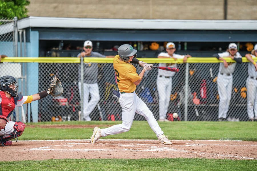BaseballDow's tweet photo. Congratulations to @zackparker09 for being selected 1st Team All-SVL infielder! @Dowathletics @PrepbaseballM @ColdWeatherBats @FlatgroundBats https://t.co/FugSncPsnE
